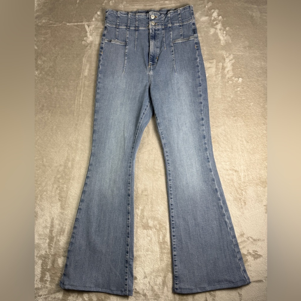 Free People WE THE FREE Jayde Flare Jeans Size 32 Light‎ Wash High Rise Stretch - Picture 5 of 16